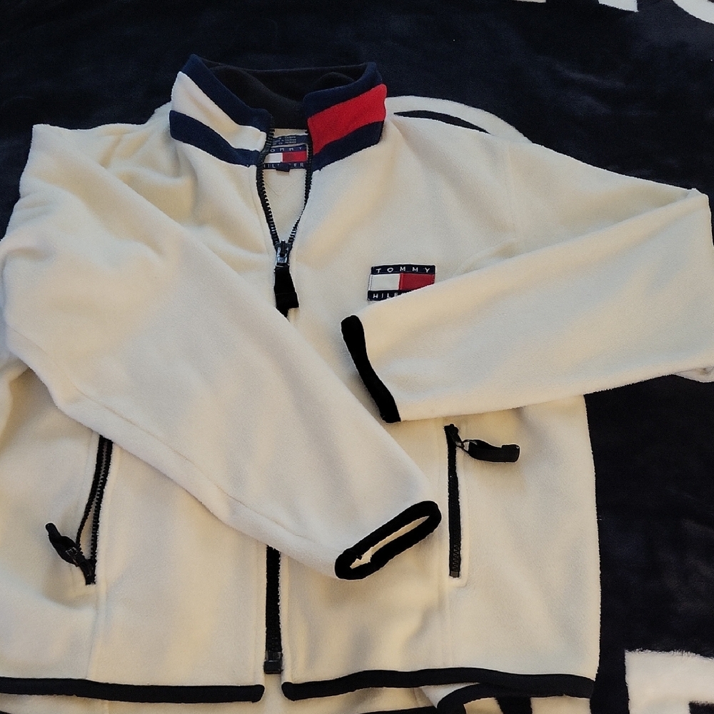 Tommy Hilfiger Cream Fleece Quarter-Zip Pullover with Flag Patch